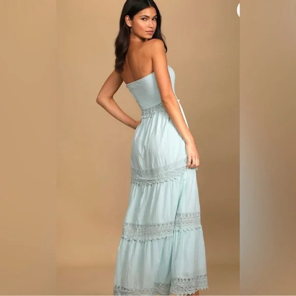 Lulu's Blue Strapless Tiered Sundress - Picture 2 of 4